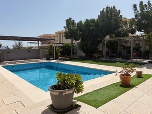 4 bedroom Villa for sale in Fortuna