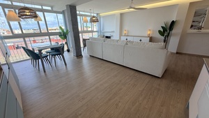 Stunning 4th floor apartment - 50m to beach - Lo Pagan