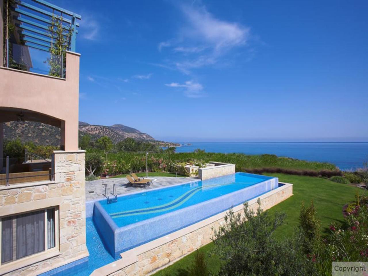 3 bedroom Villa for sale in Polis