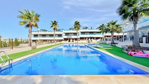 3 bedroom Rijtjes Huis te koop in Torrevieja