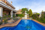 6 bedroom Villa te koop in Torrevieja