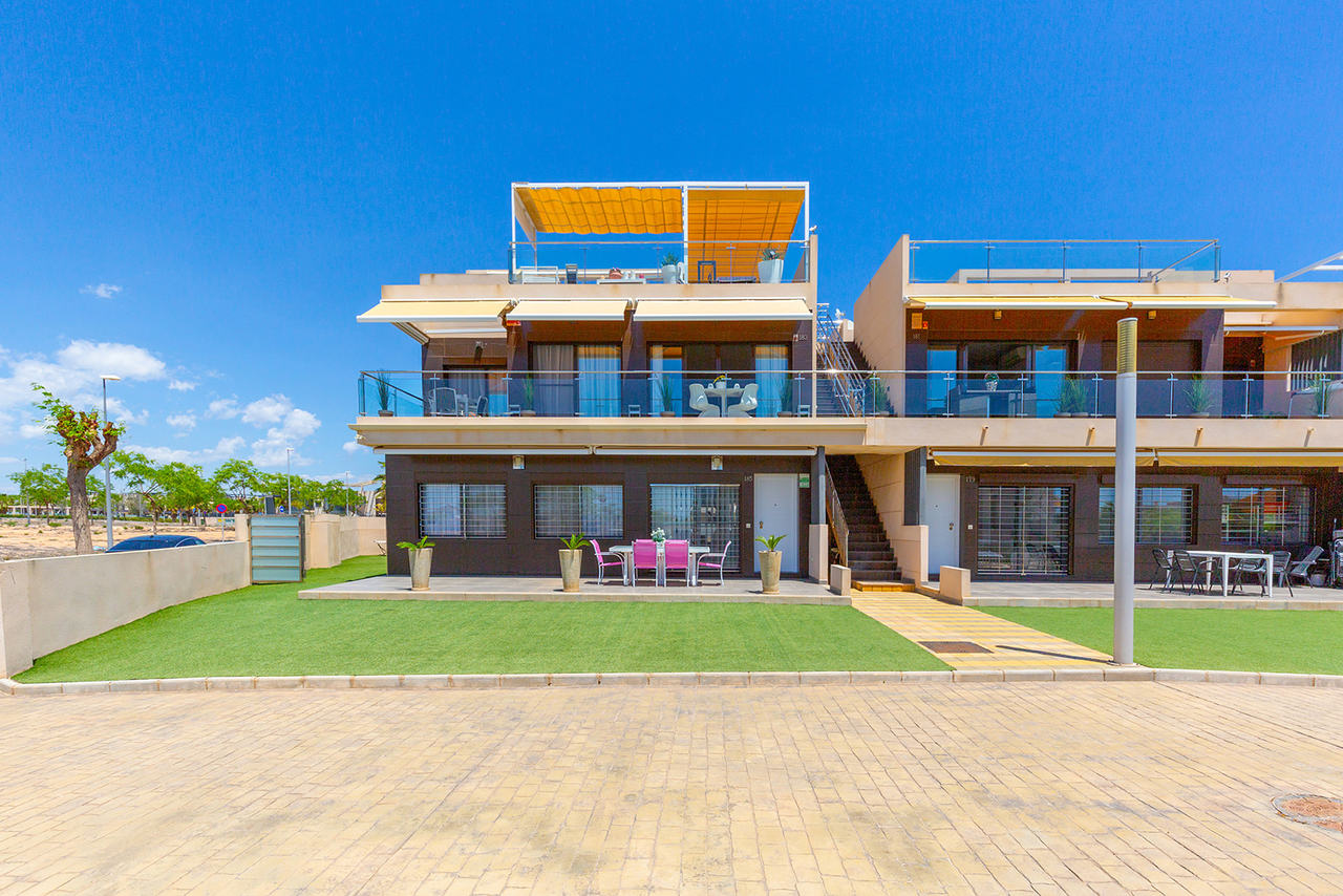 4 bedroom Apartment for sale in Pilar de la Horadada