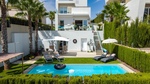 4 schlafzimmer Villa 
zum verkauf in Benijofar 