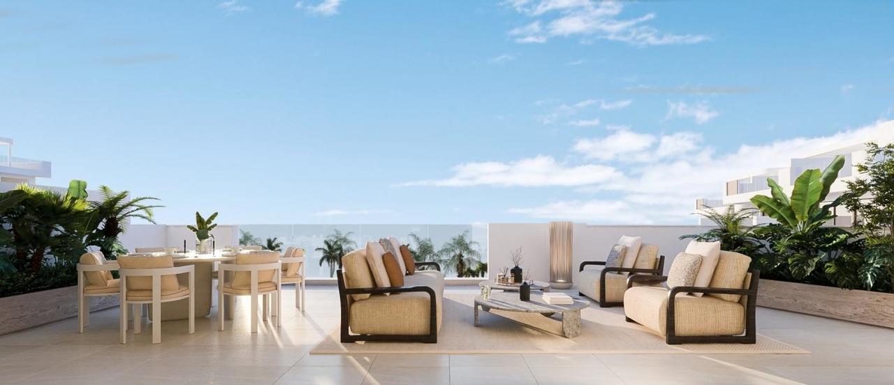 4 спальни пентхаус для продажи в Estepona