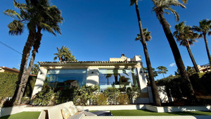 6 slaapkamer Villa te koop in Benidorm
