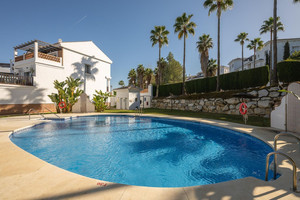 4 slaapkamer Rijtjeshuis te koop in Alhaurin de la Torre