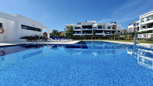 2 slaapkamer Appartement te koop in Estepona