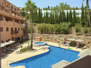 2 slaapkamer Appartement te koop in Benahavis