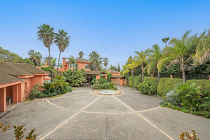 4 slaapkamer Villa te koop in Marbella