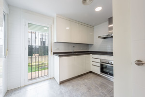 3 slaapkamer Rijtjeshuis te koop in Marbella