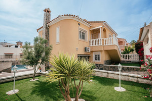 4 slaapkamer Villa te koop in Orihuela