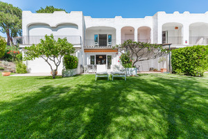 2 slaapkamer Rijtjeshuis te koop in Marbella