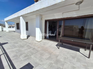 4 slaapkamer Appartement te koop in Estepona