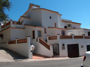 4 slaapkamer Villa te koop in Mijas