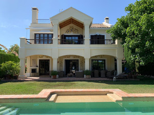 5 slaapkamer Villa te koop in Marbella