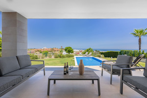 4 slaapkamer Villa te koop in Manilva