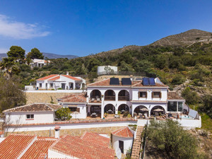 5 slaapkamer Villa te koop in Competa