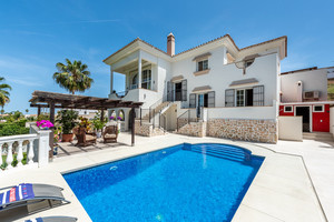 5 slaapkamer Villa te koop in Mijas