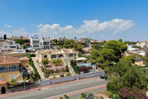 7 slaapkamer Villa te koop in Torrevieja