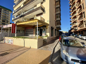Commercieel te koop in Fuengirola
