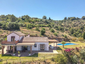 4 slaapkamer Villa te koop in Guaro
