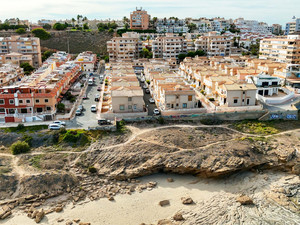 3 slaapkamer Rijtjeshuis te koop in Torrevieja