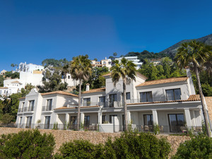 4 slaapkamer Villa te koop in Istan