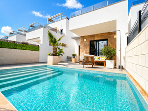 3 slaapkamer Villa te koop in Benijofar