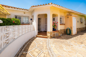 2 slaapkamer Villa te koop in Torrox