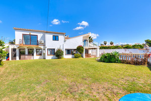 2 slaapkamer Villa te koop in Estepona