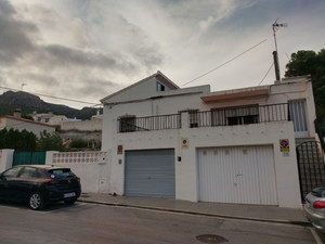 4 slaapkamer Villa te koop in Calpe