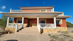 4 slaapkamer Villa te koop in Lorca