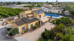 5 slaapkamer Villa te koop in Elche