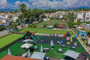 Commercieel te koop in El Paraiso