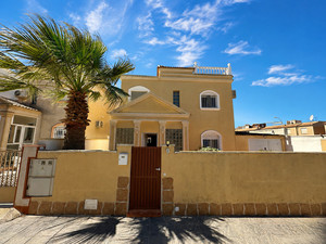 3 slaapkamer Villa te koop in Torrevieja