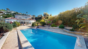 4 slaapkamer Villa te koop in Algarrobo