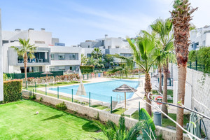 2 slaapkamer Appartement te koop in Estepona