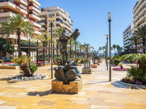 Commercieel te koop in Marbella
