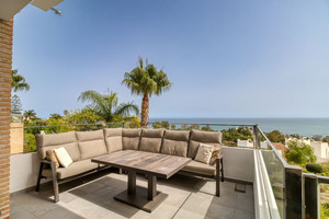 4 slaapkamer Villa te koop in Benalmadena