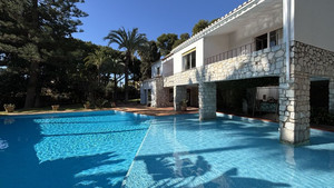 4 slaapkamer Villa te koop in Marbella