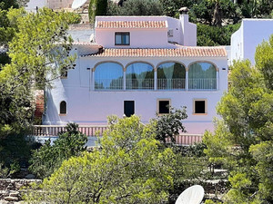 5 slaapkamer Villa te koop in Adsubia
