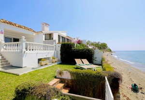 2 slaapkamer Villa te koop in Estepona