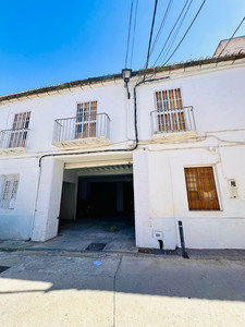 6 slaapkamer Rijtjeshuis te koop in Velez-Malaga