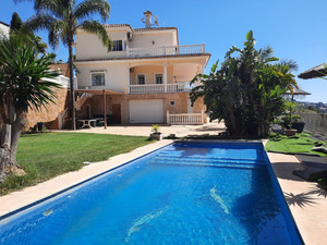 5 slaapkamer Villa te koop in Mijas