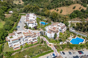 2 slaapkamer Appartement te koop in Benahavis