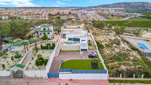 4 slaapkamer Villa te koop in Algorfa