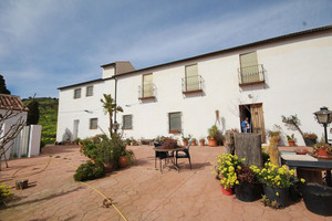 20 slaapkamer Villa te koop in Almogia