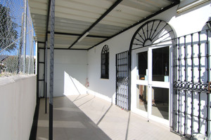 1 slaapkamer Commercieel te koop in Coin