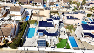 4 slaapkamer Villa te koop in Pilar de la Horadada