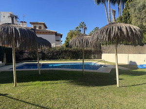 5 slaapkamer Rijtjeshuis te koop in Marbella